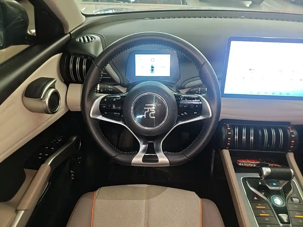 BYD Yuan Plus — миниатюра 11