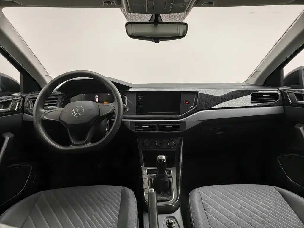 Volkswagen Lavida — миниатюра 5