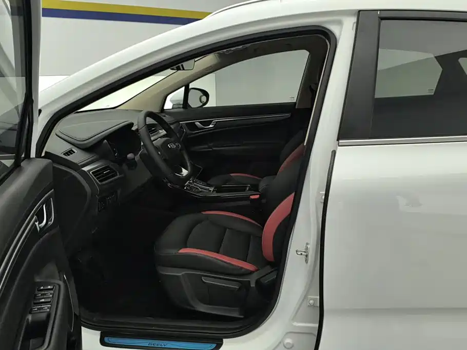 Geely Emgrand GS — миниатюра 9