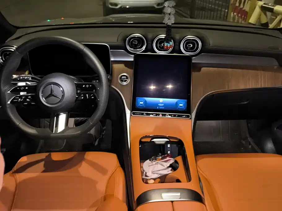 Mercedes-Benz GLC — миниатюра 12