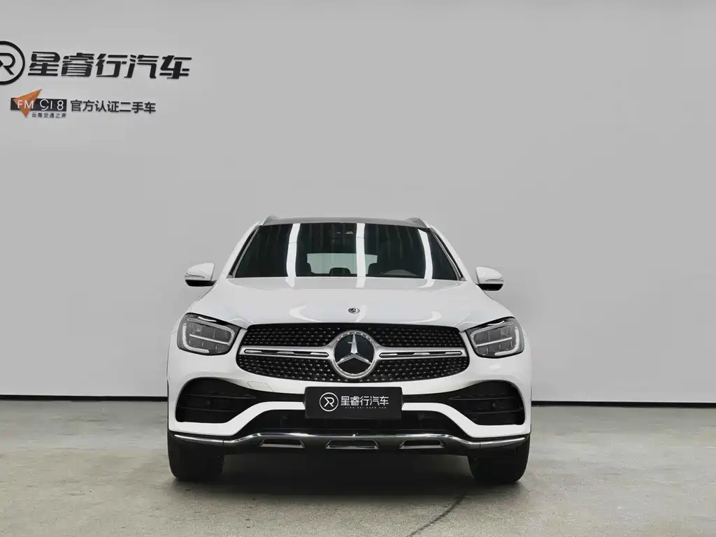 MERCEDES-BENZ GLC