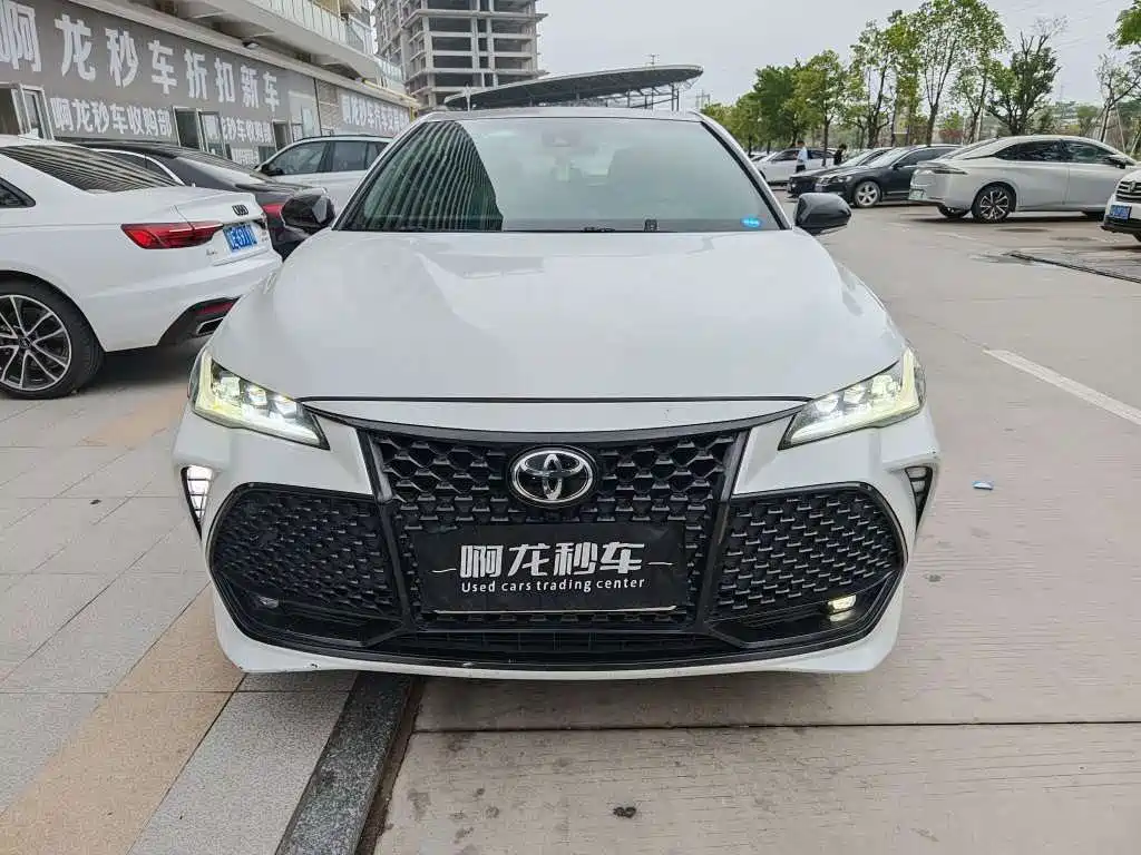 TOYOTA ASIAN DRAGON