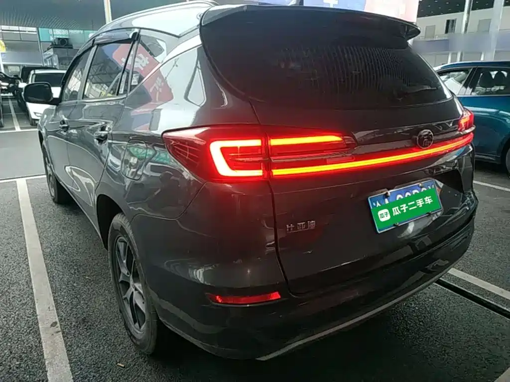 BYD Song — миниатюра 5