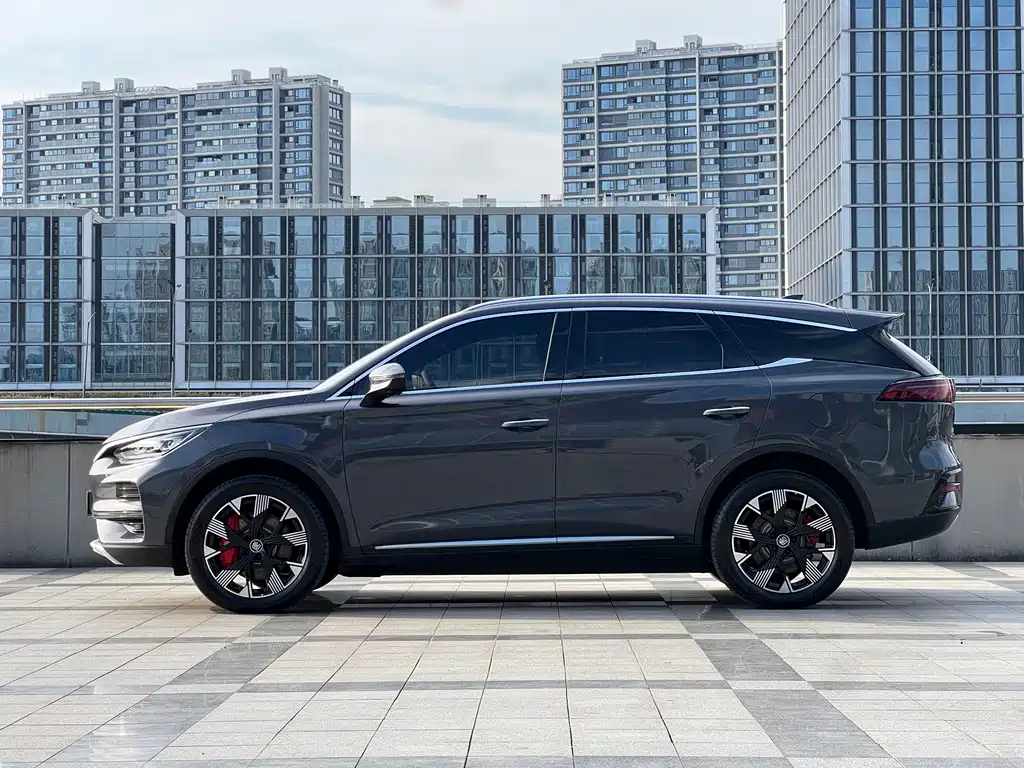 BYD Tang New Energy — миниатюра 3