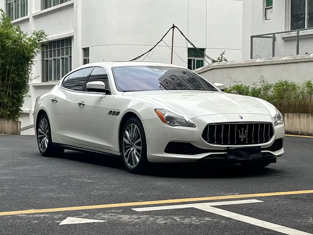Maserati Quattroporte — миниатюра 3