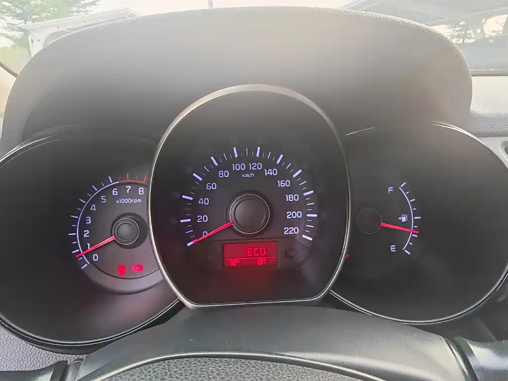 Kia K2 — миниатюра 5