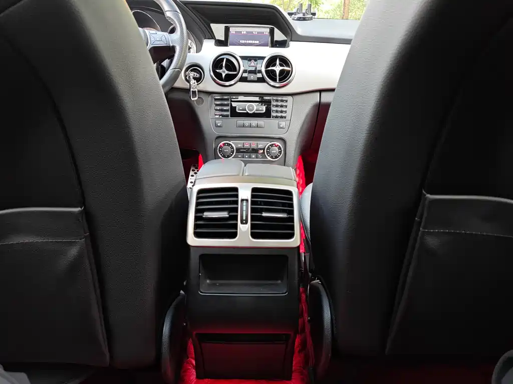 Mercedes-Benz GLK-Class — миниатюра 13