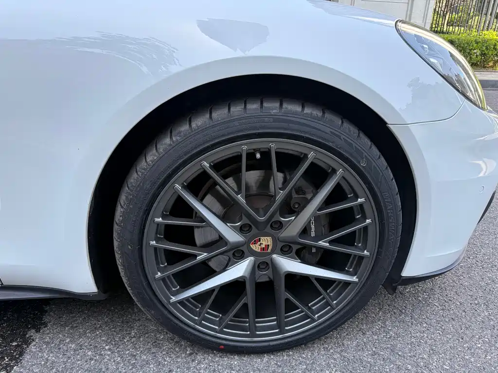 Porsche Panamera — миниатюра 21