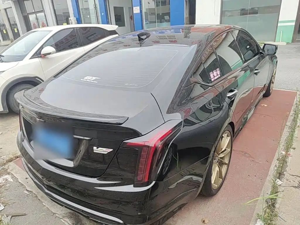 Cadillac CT5 — миниатюра 6