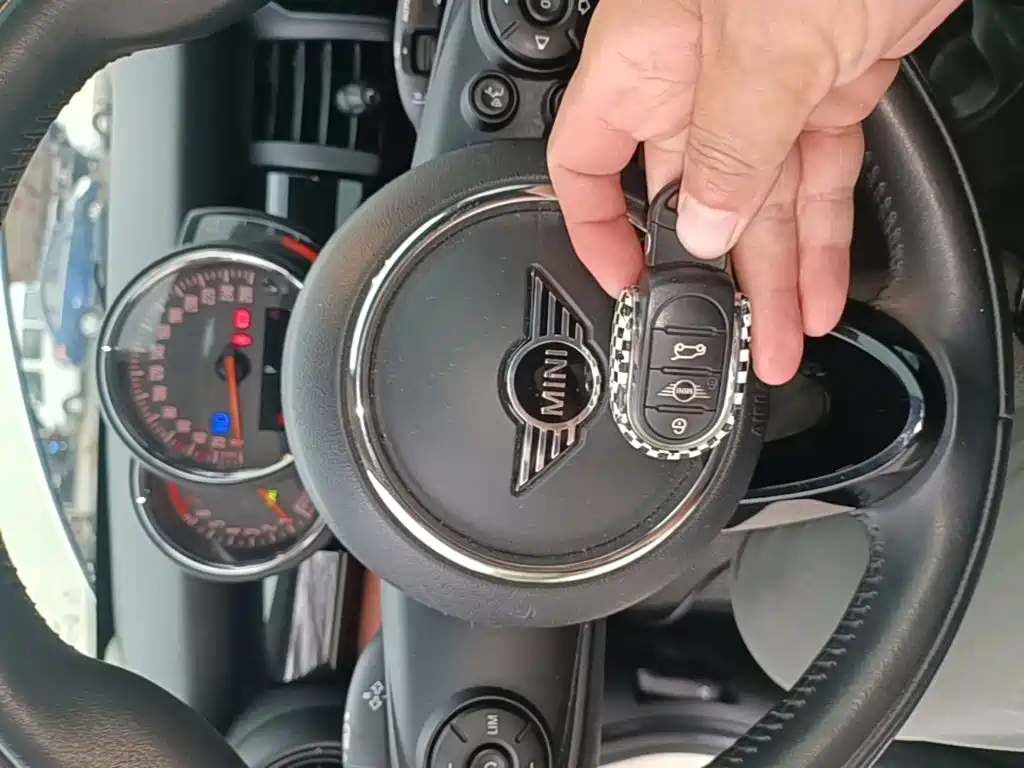 MINI Mini — миниатюра 9