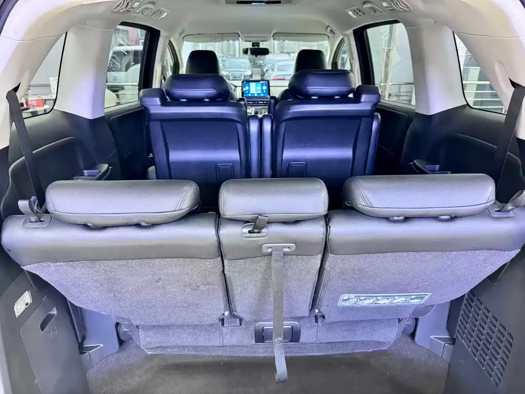 Honda Odyssey — миниатюра 18