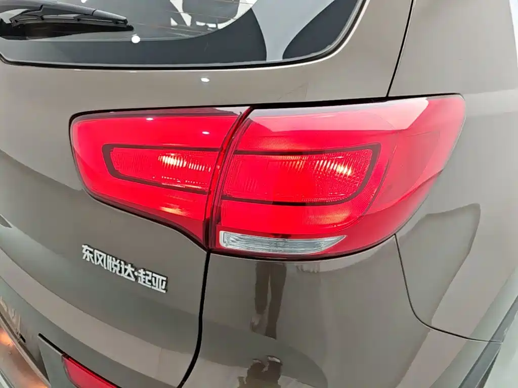 Kia Sportage — миниатюра 8