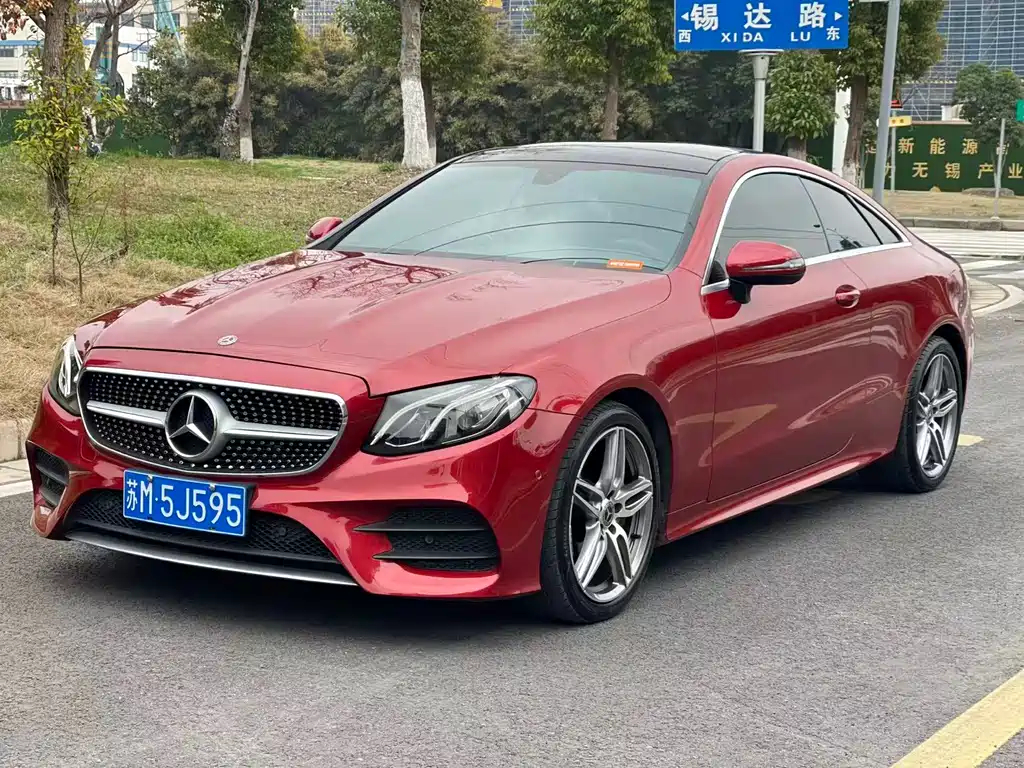 MERCEDES-BENZ E CLASS