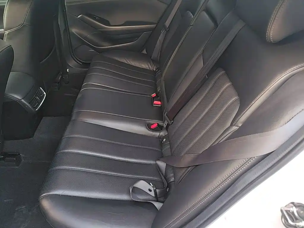 Mazda Atenza — миниатюра 17
