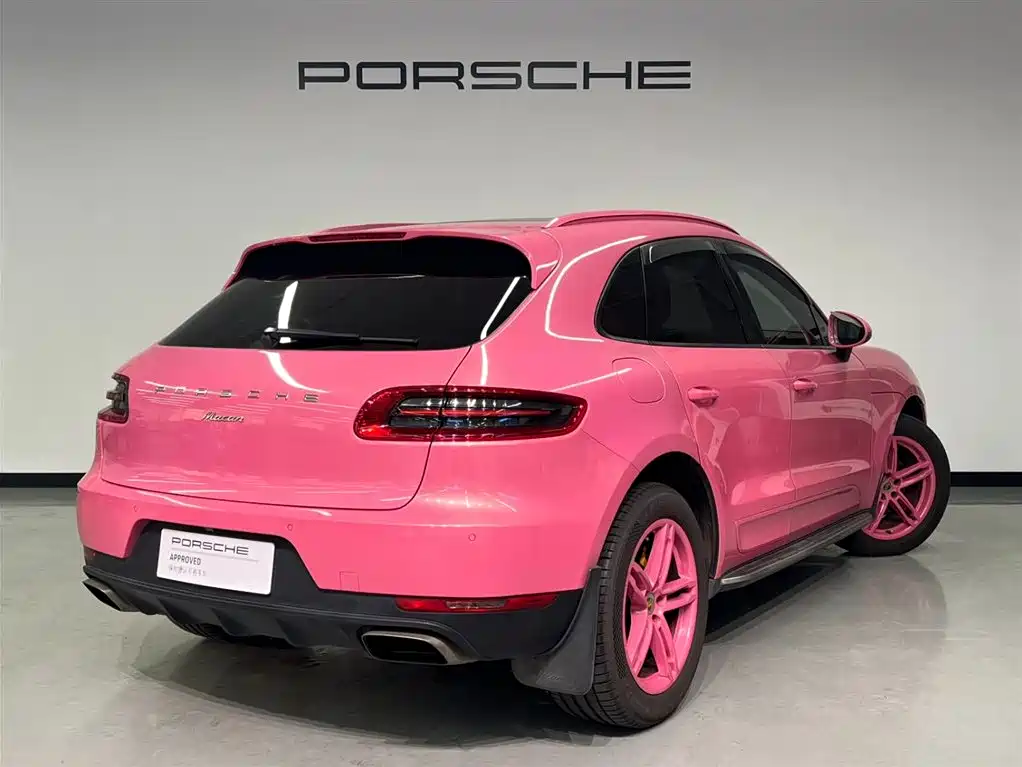 Porsche Macan — миниатюра 7