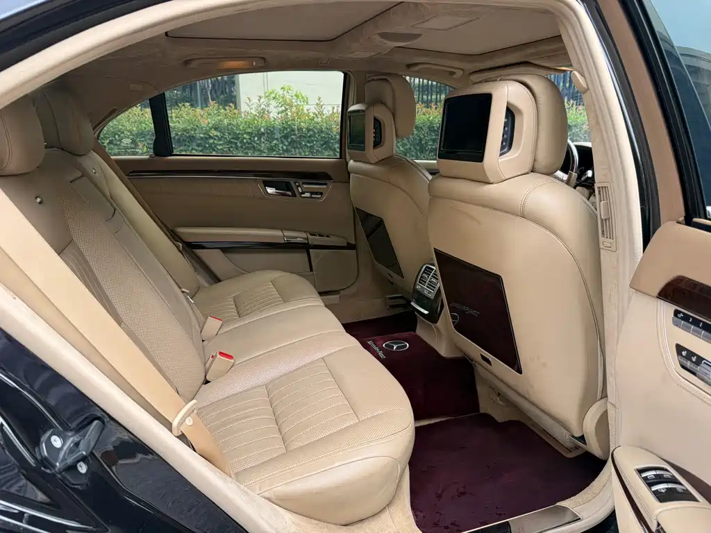 Mercedes-Benz S-Class — миниатюра 11