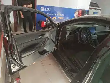 Toyota Avalon — миниатюра 8