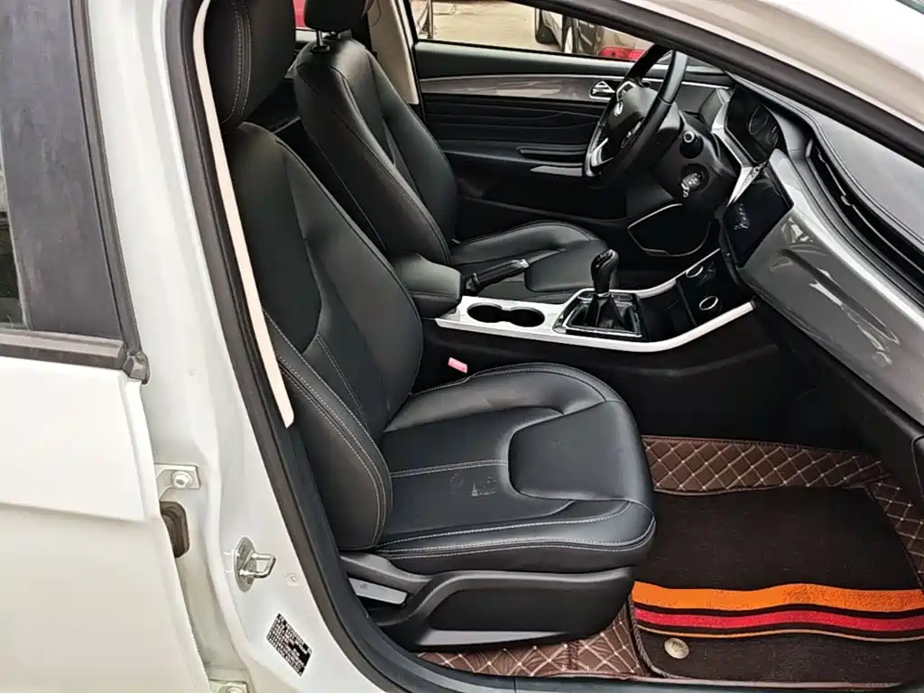 Chery Arrizo 5 — миниатюра 25