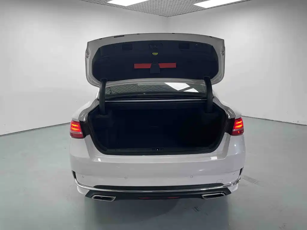 GEELY AUTOMOBILE BORUI