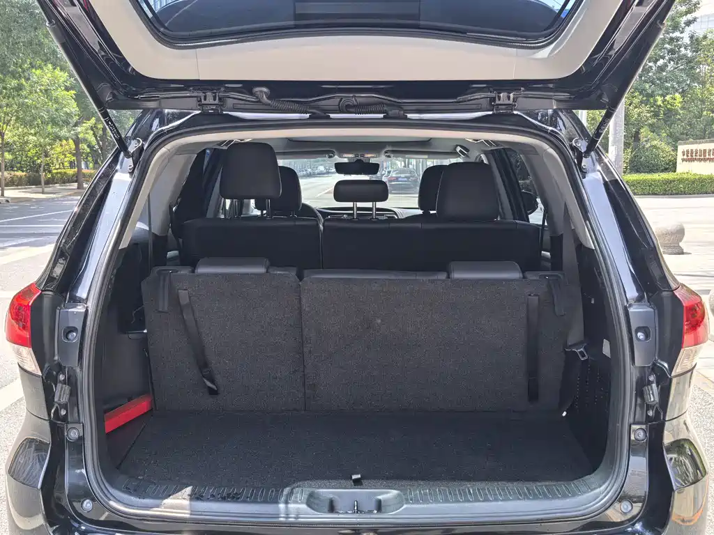 Toyota Highlander — миниатюра 6