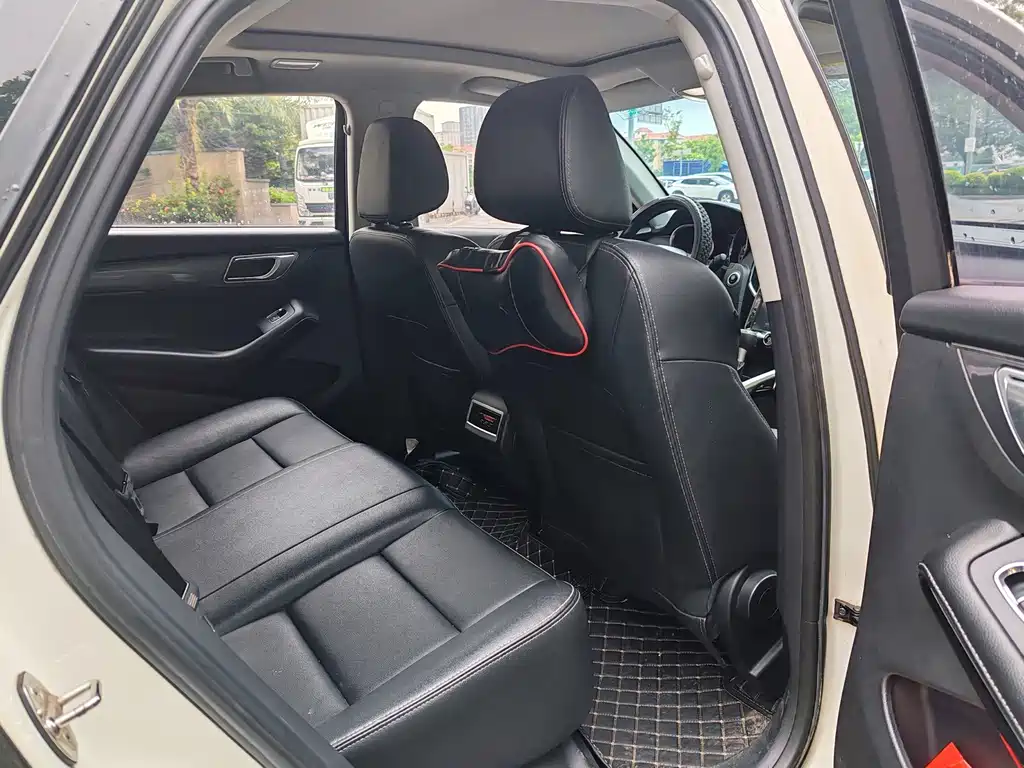 Zotye Zotye SR7 — миниатюра 9