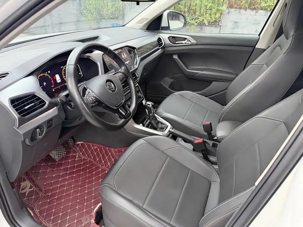 Volkswagen T-Cross — миниатюра 7