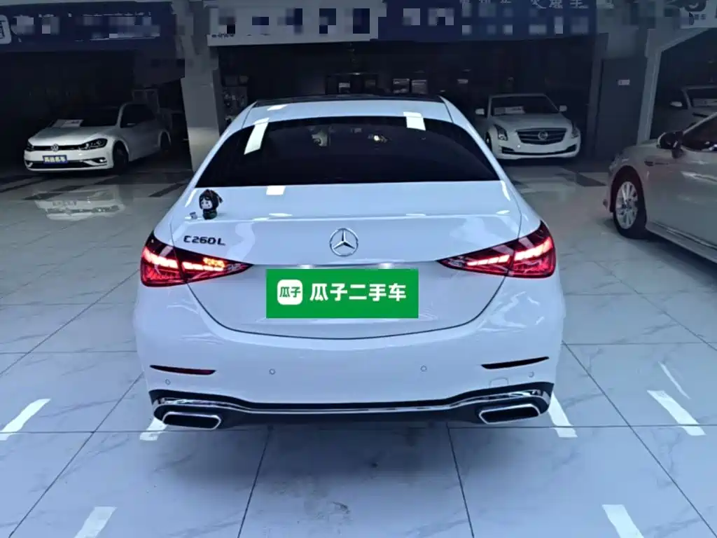Mercedes-Benz C-Class — миниатюра 6