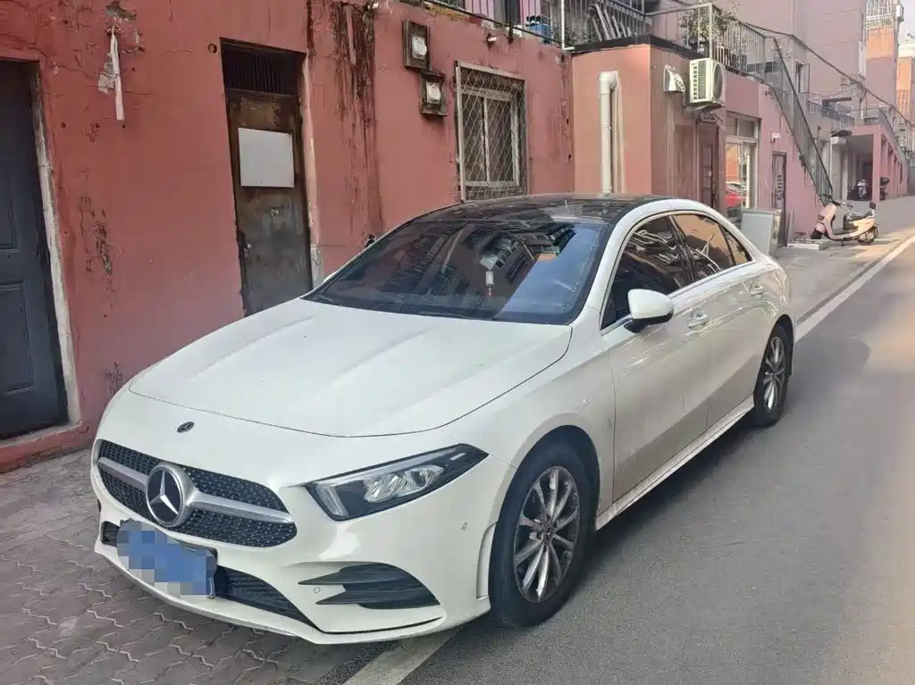 Mercedes-Benz A-Class 2021