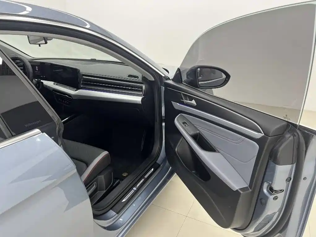 Volkswagen Lamando — миниатюра 12