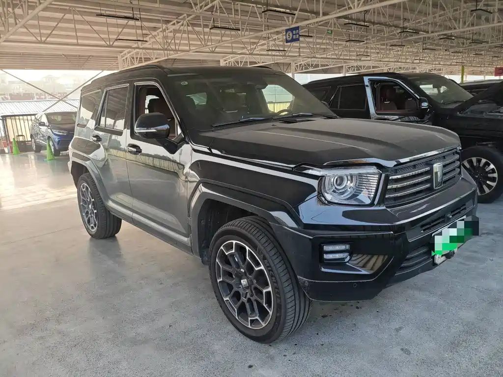 TANK TANK 700 NEW ENERGY