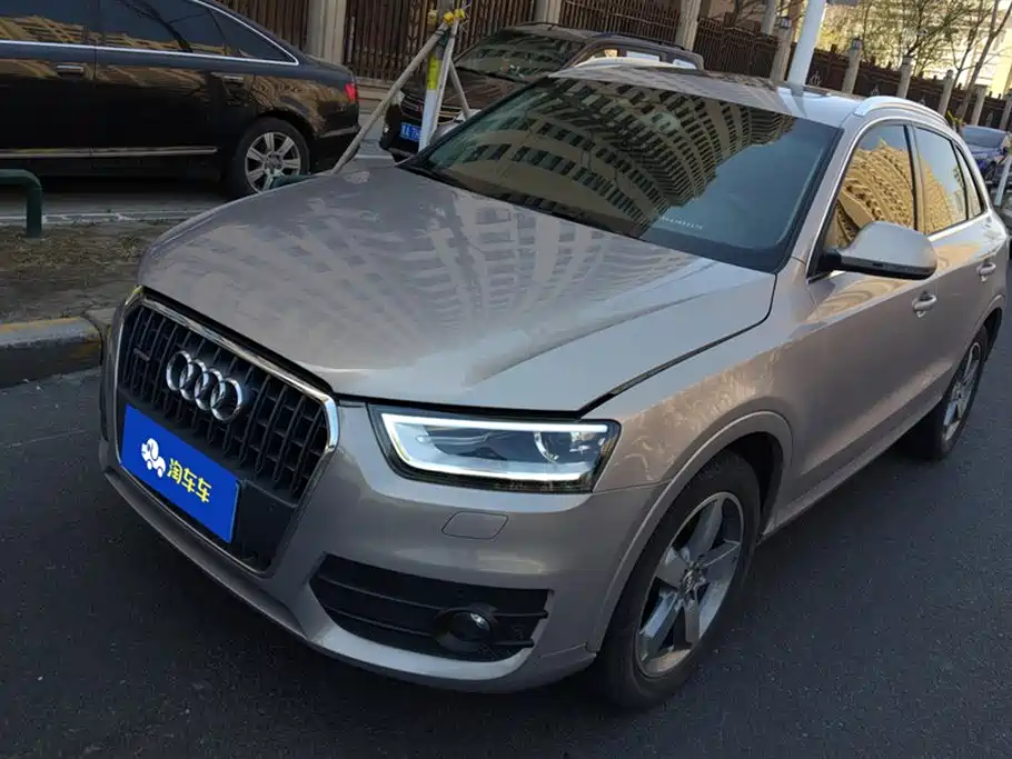 Audi Q3 2015