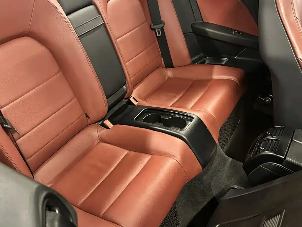 Mercedes-Benz E-Class (Import) — миниатюра 9