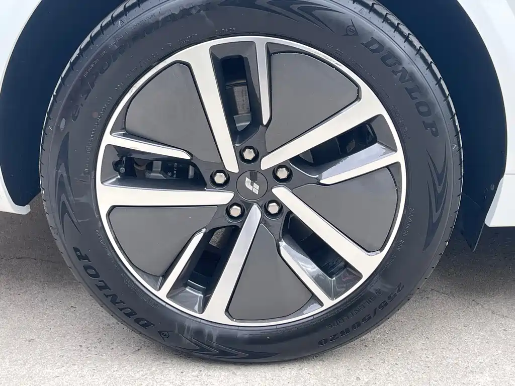 Li Auto Li L6 — миниатюра 14