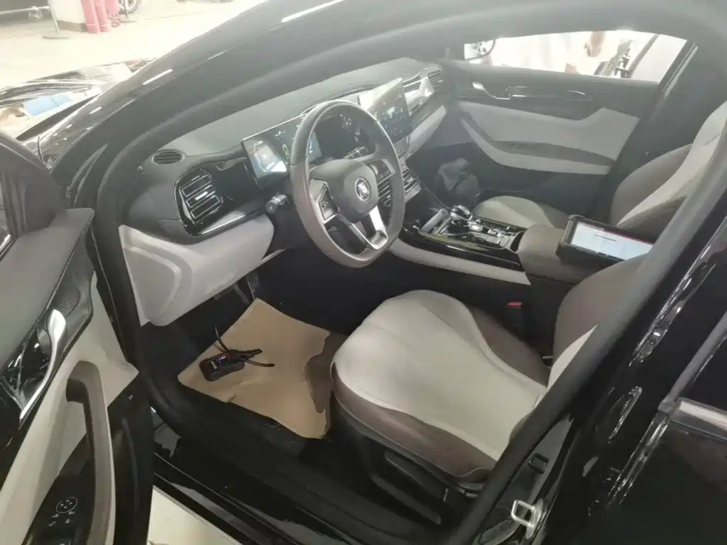 BYD Qin PLUS — миниатюра 15