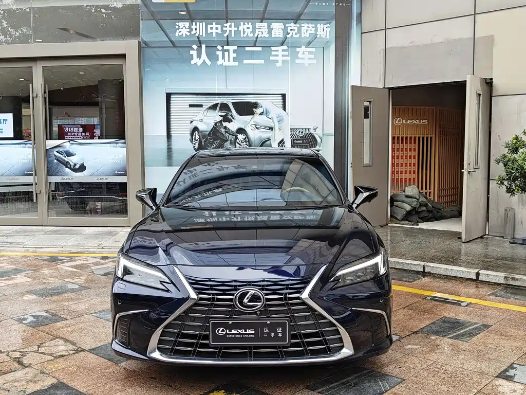 Lexus ES — миниатюра 2