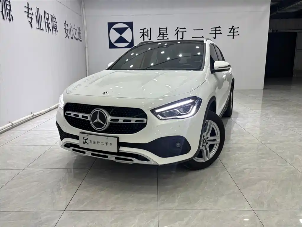 Mercedes-Benz GLA 2023