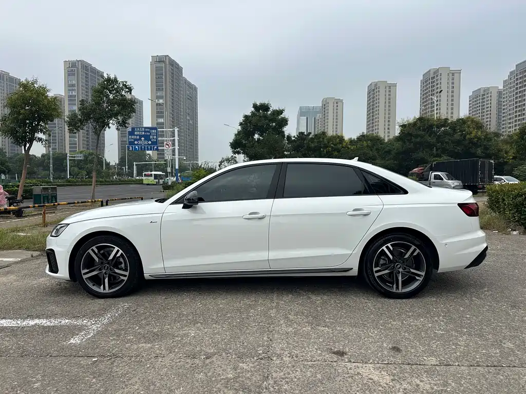 Audi A4L — миниатюра 3