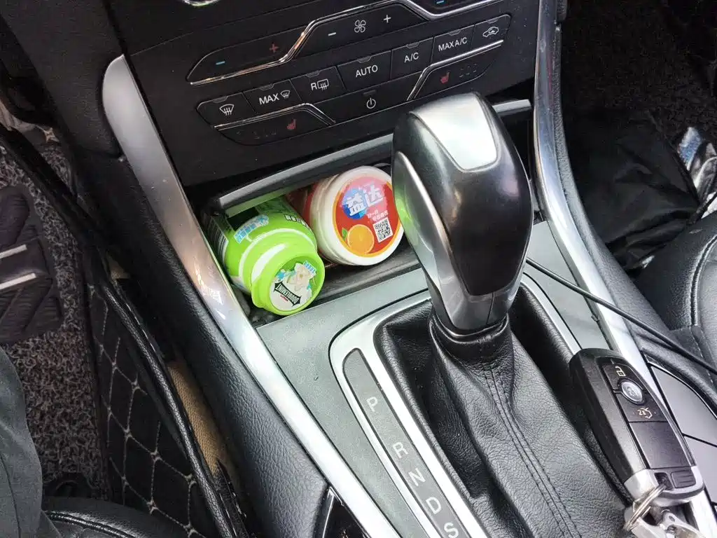 Ford Edge — миниатюра 15