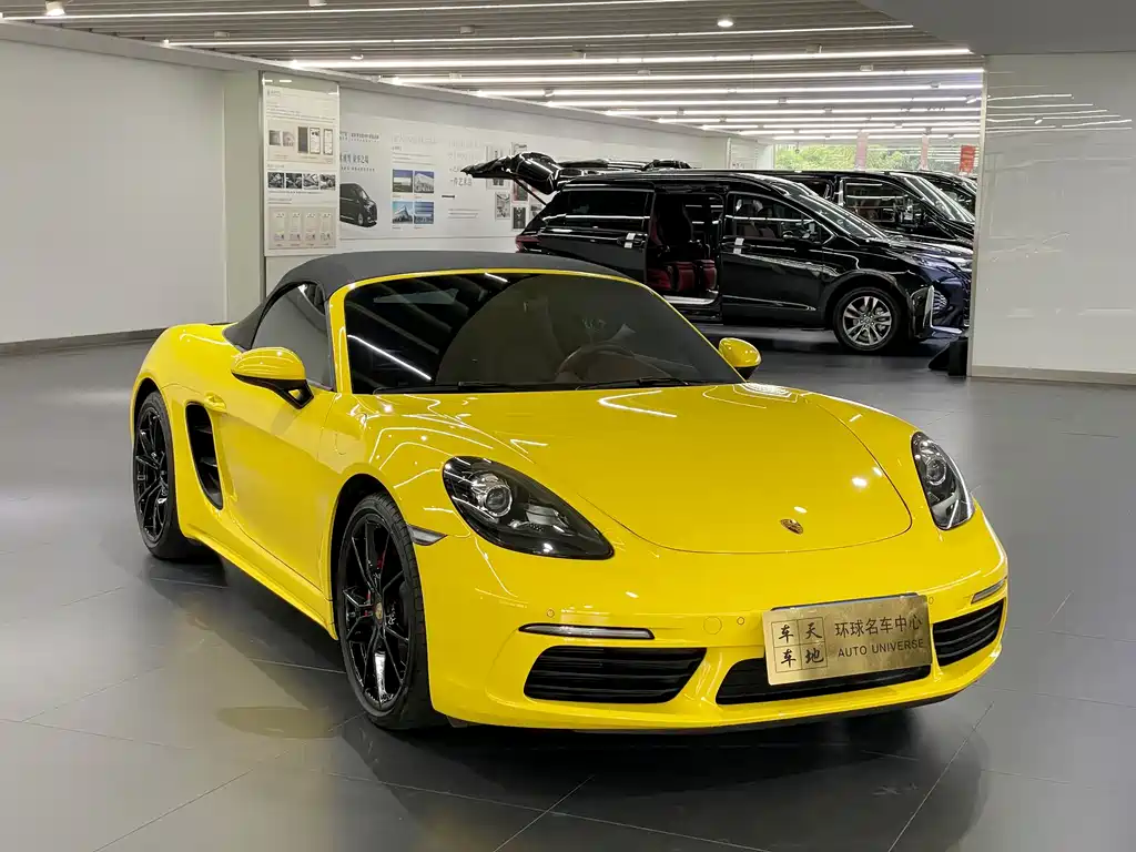 PORSCHE 718