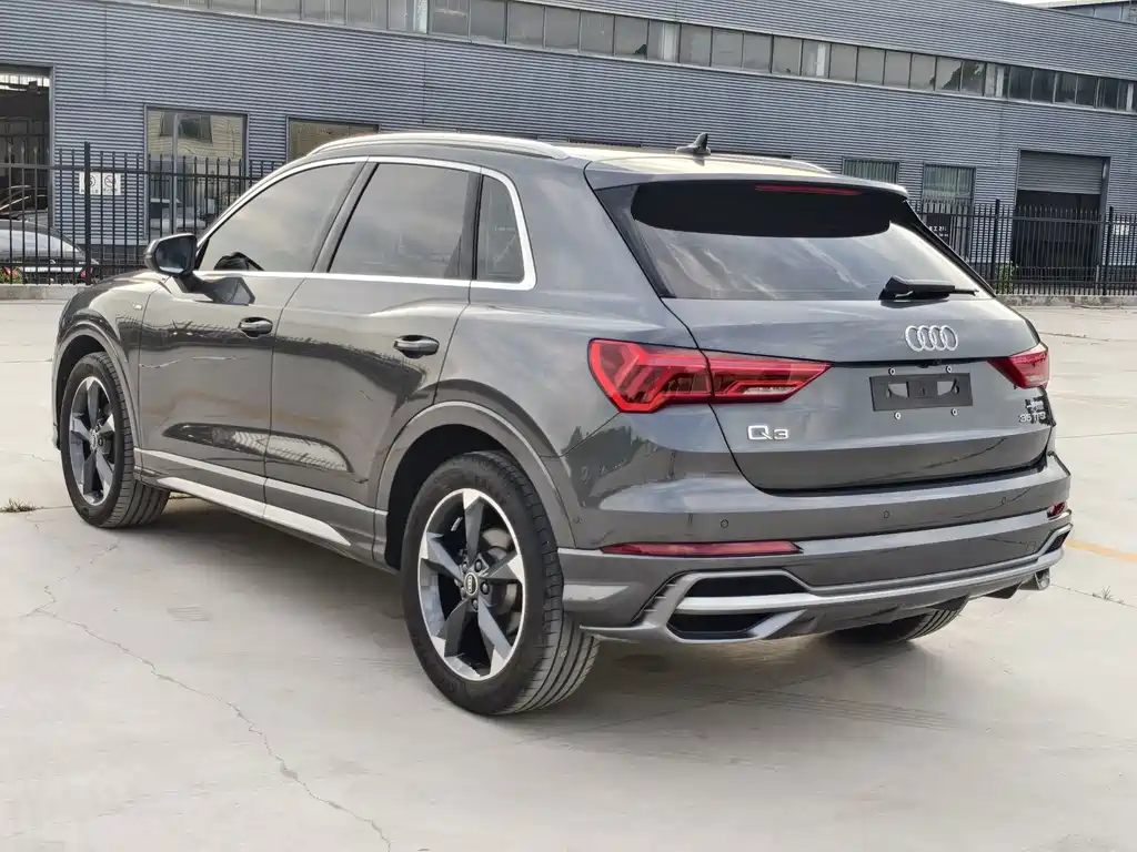 Audi Q3 — миниатюра 5