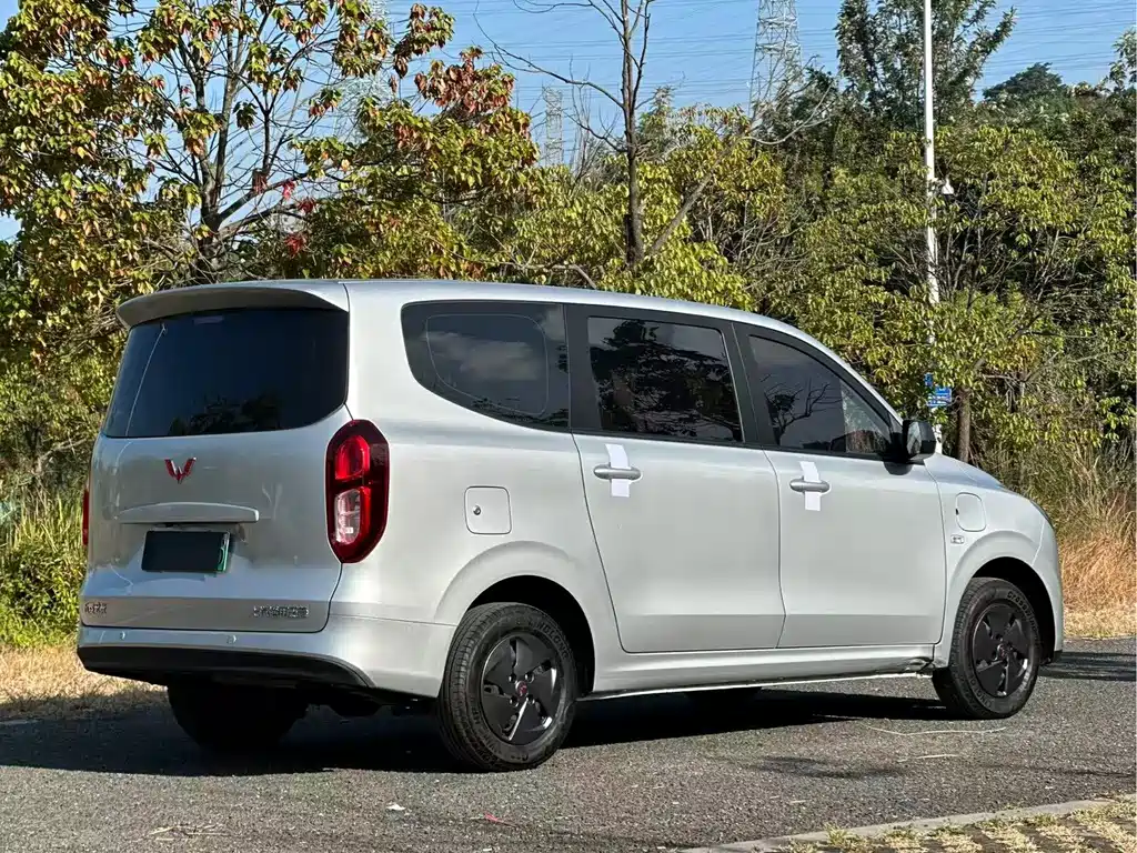 Wuling Hongguang EV — миниатюра 4