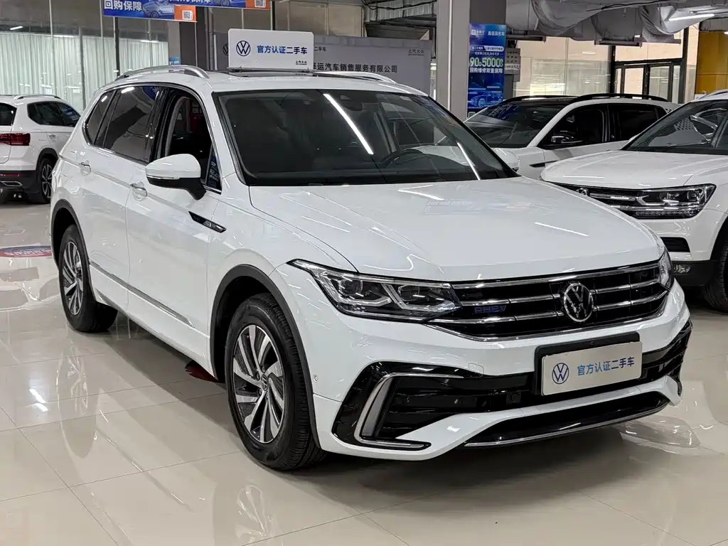 Volkswagen Tiguan L New Energy - фото 3