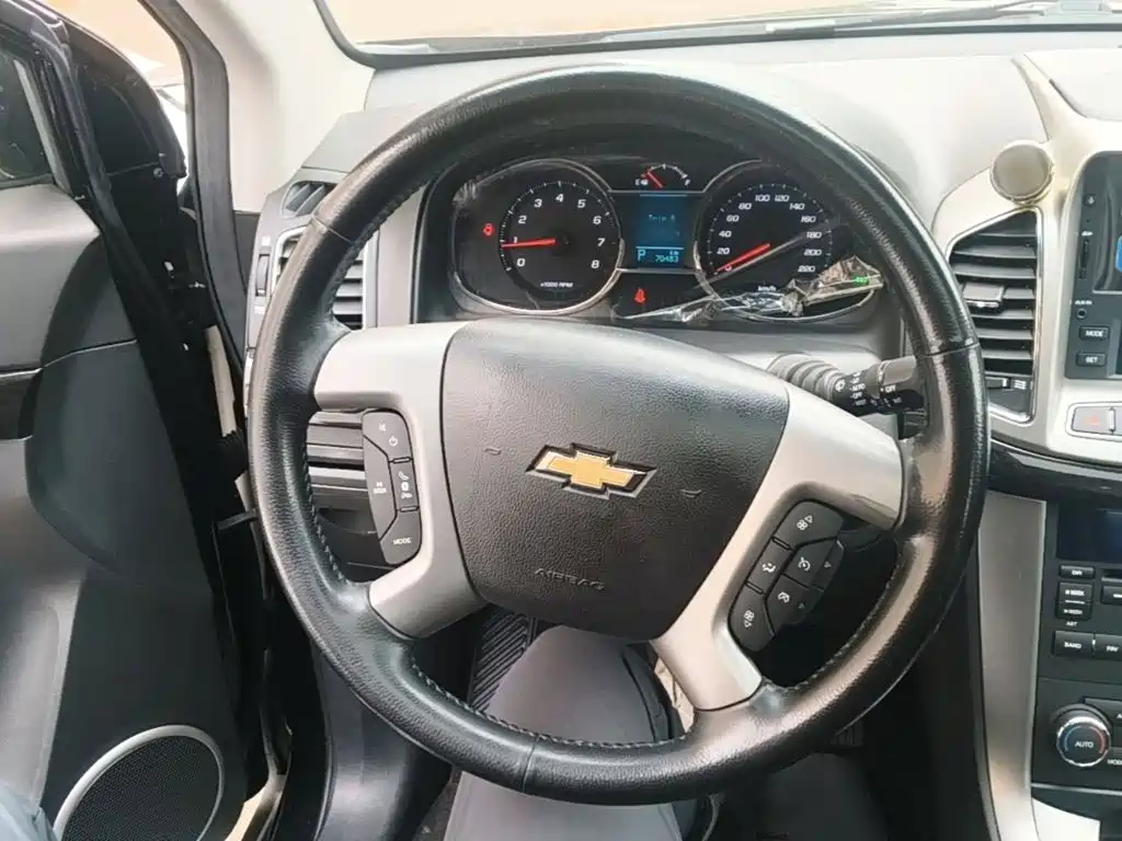 Chevrolet Captiva — миниатюра 11