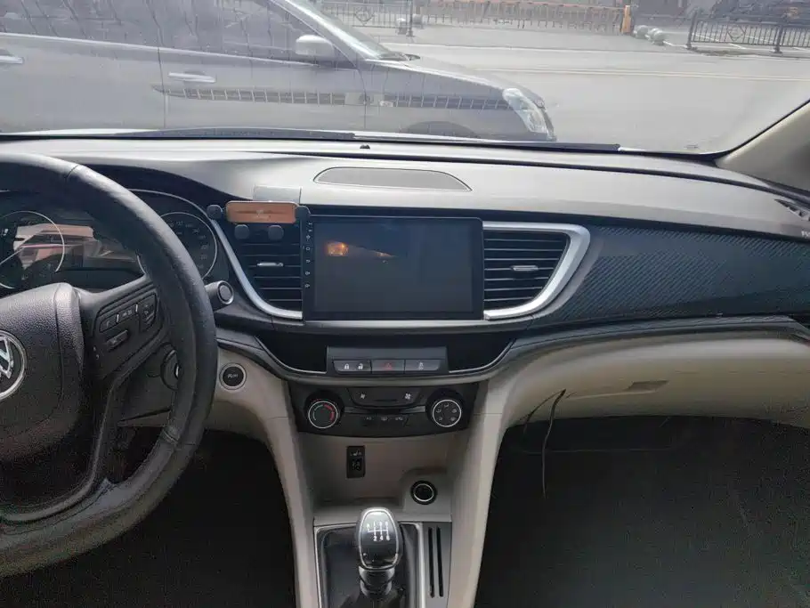 Buick Excelle — миниатюра 13