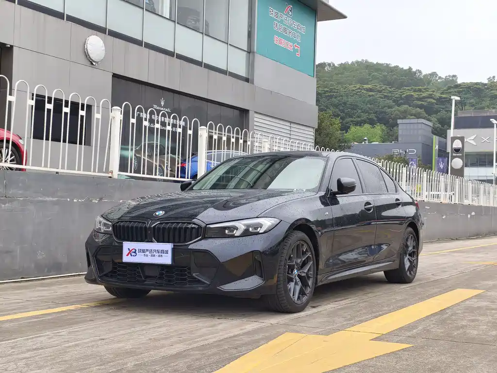 BMW 3 Series 2025
