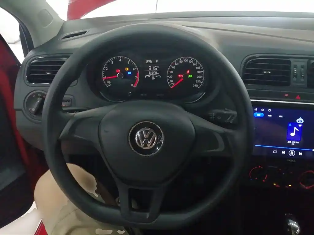 Volkswagen Polo — миниатюра 11