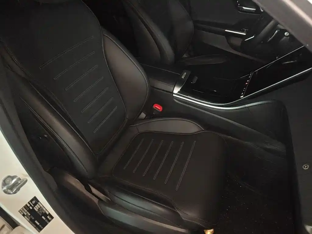 Mercedes-Benz C-Class — миниатюра 25