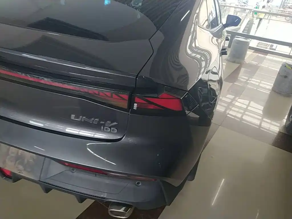 Changan UNI-V iDD — миниатюра 8