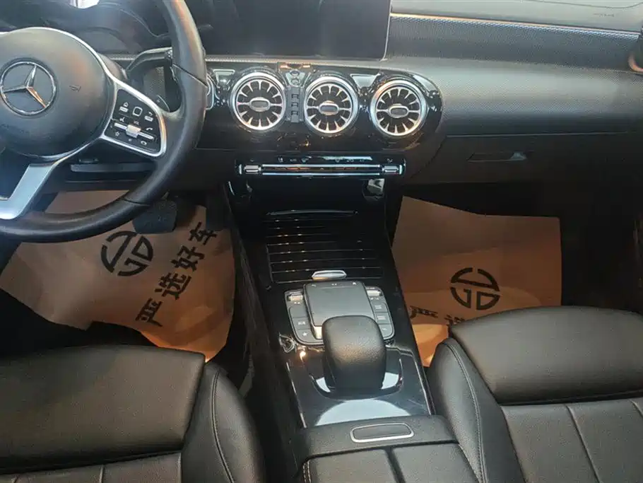 MERCEDES-BENZ A CLASS