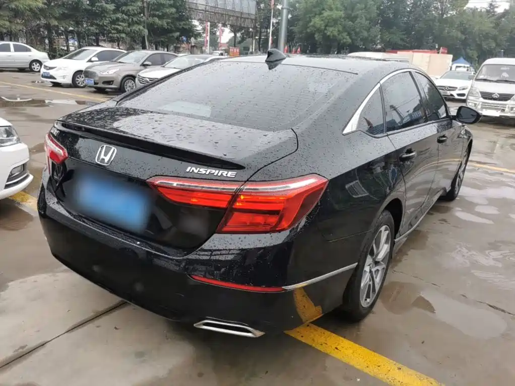 Honda Inspire — миниатюра 7